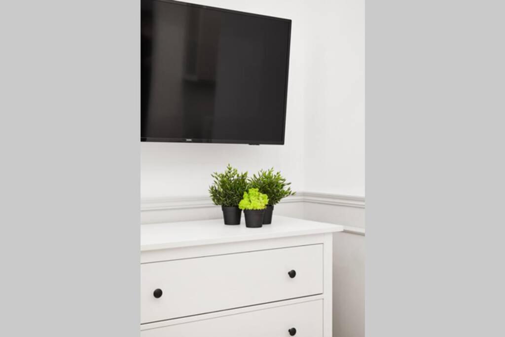 Househost Apartment I: Studencka Street كراكوفيا المظهر الخارجي الصورة